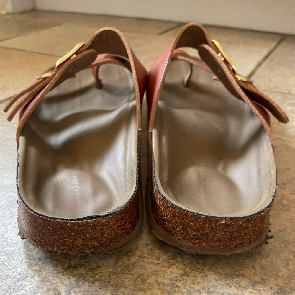 Madden Girl Bryceee Women’s Cognac Brown Padded Footbed Sandals Size 7.5 - Picture 3 of 4